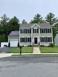 Mate Dr, New bedford, MA, 02740