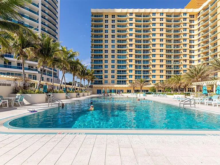 2501 S Ocean Dr #439 — Photo 13