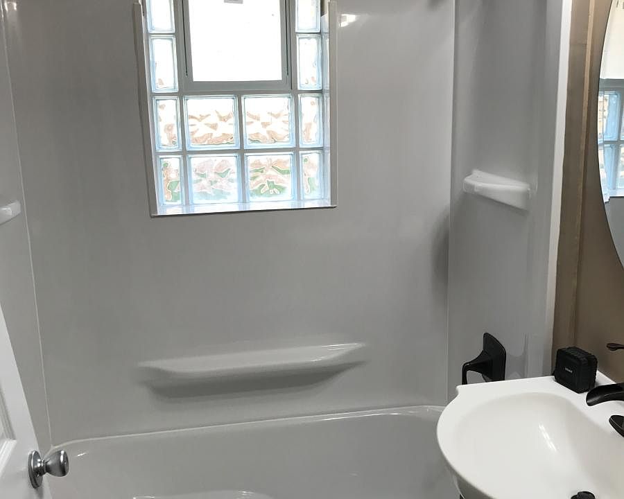 2nd image of 8 N Butler Ave APT 5