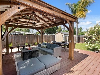 1048 Inverness Dr, San Carlos, CA, 94070