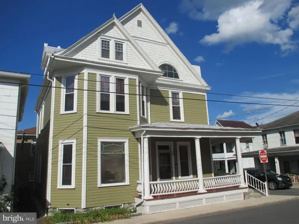 123 E Piedmont St, Keyser, WV 26726