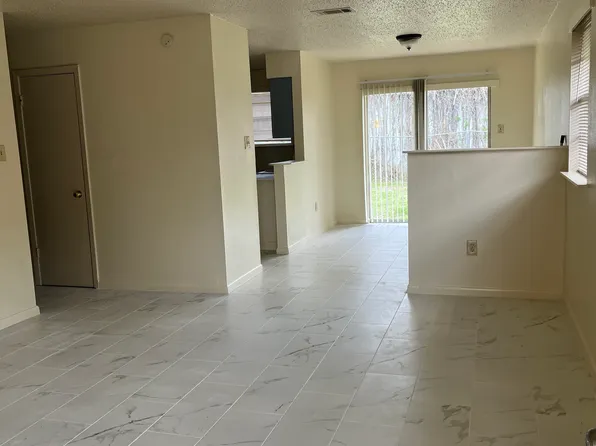 2652 Tifton St, Kenner, LA 70062