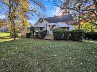 726 E State St, Barberton, OH 44203