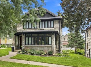 1033 Melrose Ter, Dubuque, IA 52001