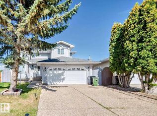 1068 James Cres NW, Edmonton, AB T6L6P6