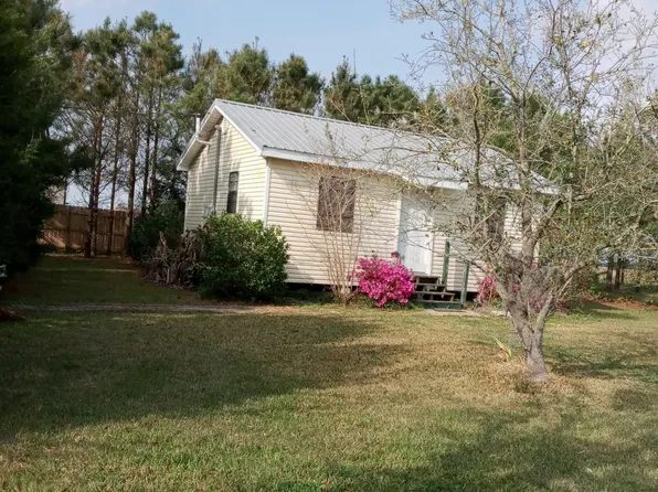 14300 Highway 101, Iowa, LA 70647