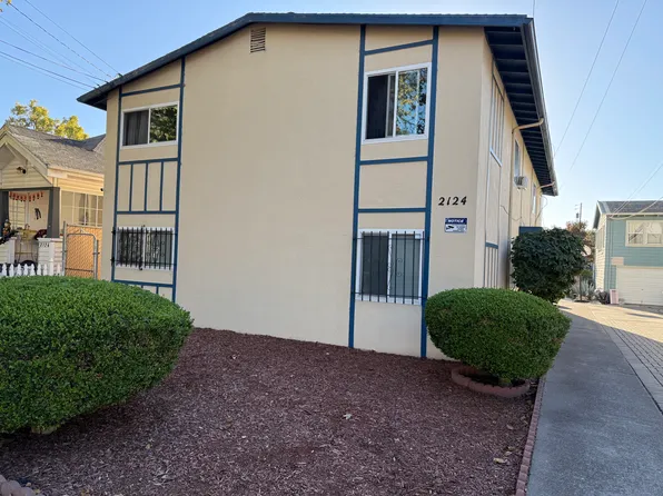 2124 9th St #4, Berkeley, CA 94710