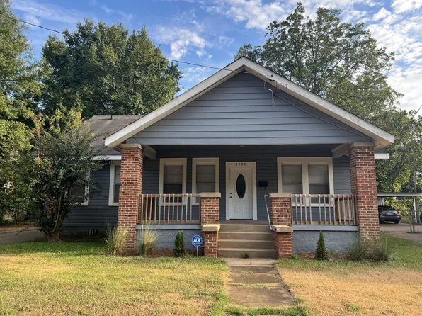 1972 Harmon St, Montgomery, AL 36107