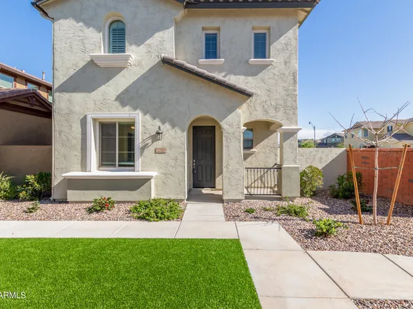 2780 S BETTY Street, Gilbert, AZ 85295