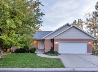 596 Robin Rd, Orem, UT 84097