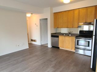 4950 Winston Churchill Blvd #116, Mississauga, ON L5M 8E3