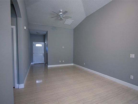 3rd image of 8318 N Greenwood Ave