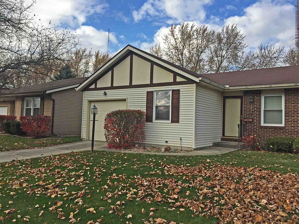 1st image of 2007 E Farnsworth Dr #A