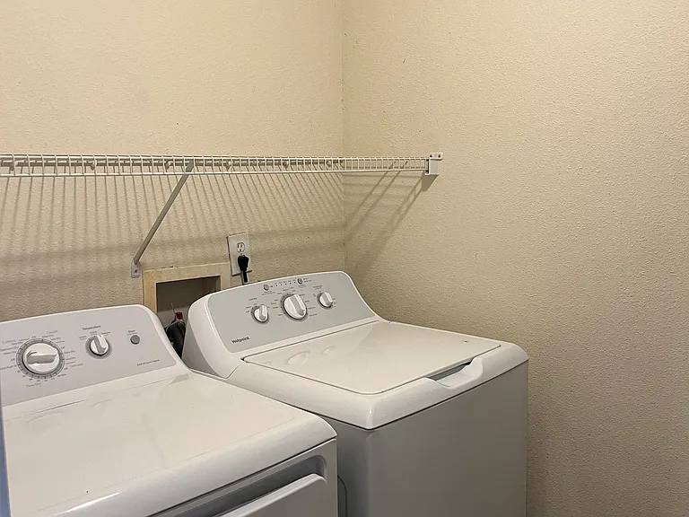 807 W Longleaf Dr #49 — Photo 6