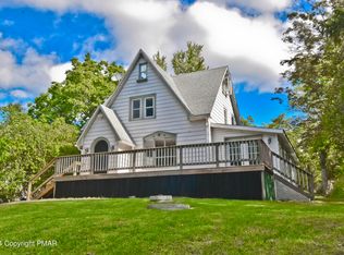 1504 Trinity Ct, Stroudsburg, PA 18360