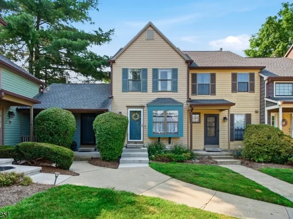 66 Wood Duck Ct, Allamuchy Twp., NJ 07840