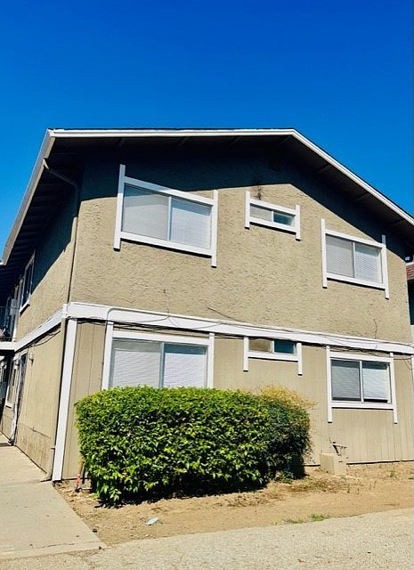 1st image of 7235 East St APT 3