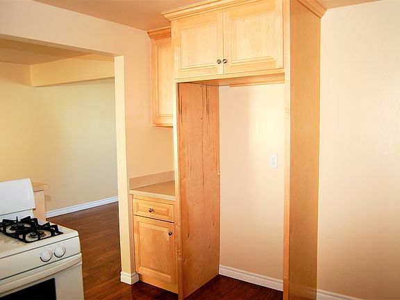 Kitchen Fridge Opening