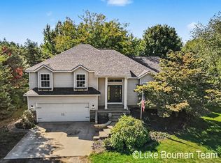 9875 Scotch Ct, West Olive, MI 49460