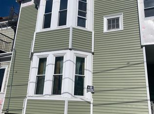 114 Summer St FLOOR 2, Lawrence, MA 01840
