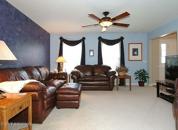 3rd image of 1137 Hidden Glen Cir