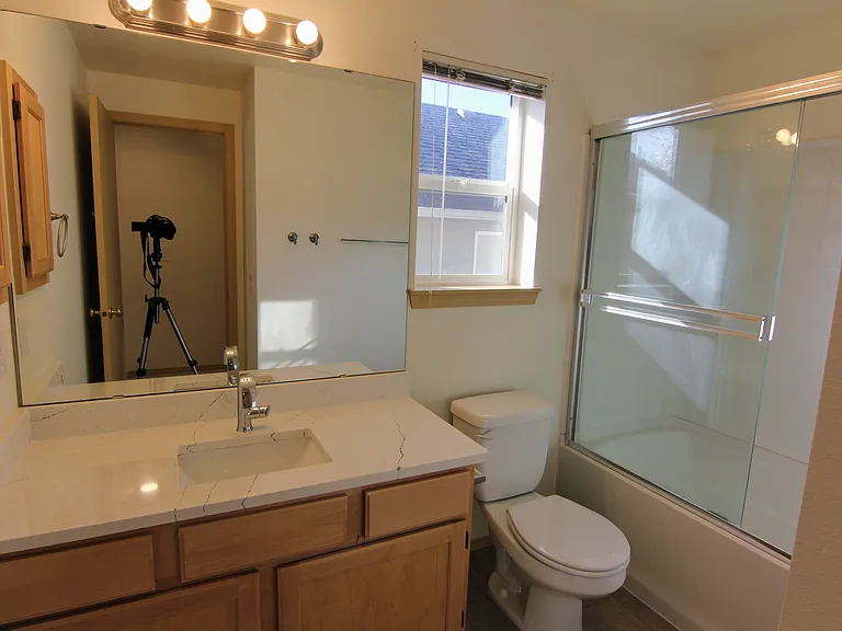 11441 SE 195th Pl — Photo 25