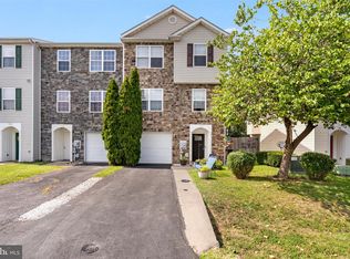 198 Pony Cir, Martinsburg, WV 25405