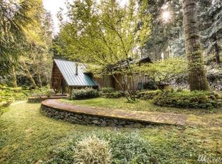 17400 Chatwood Rd SE, Rainier, WA