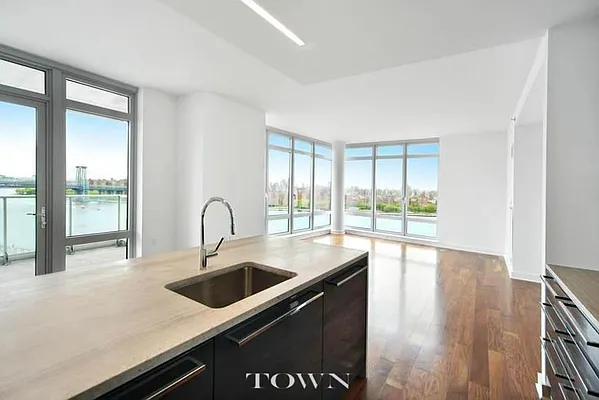 Rented by Town Residential | media 7