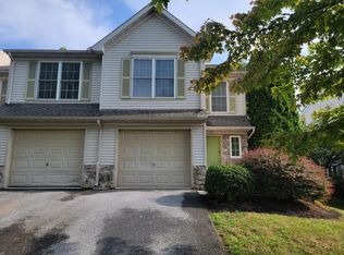 111 Pepperton Ct, Lititz, PA 17543