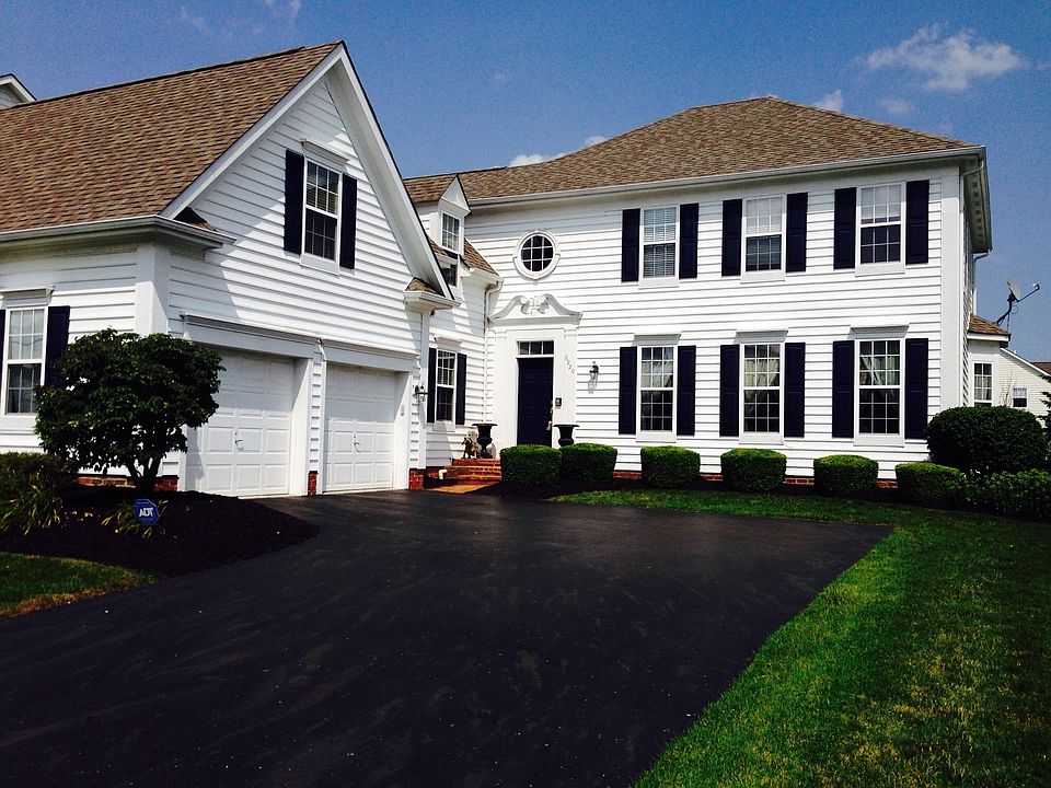 1st image of 6920 Cunningham Dr