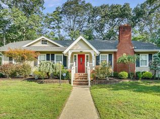 419 Wells Ave, Oakhurst, NJ 07755