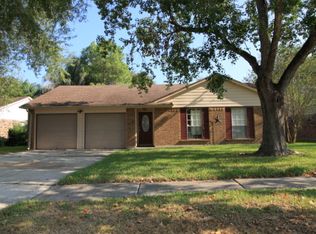 2788 Wood Hollow Dr, League City, TX 77573