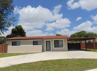 15700 NW 39th Pl, Miami Gardens, FL 33054