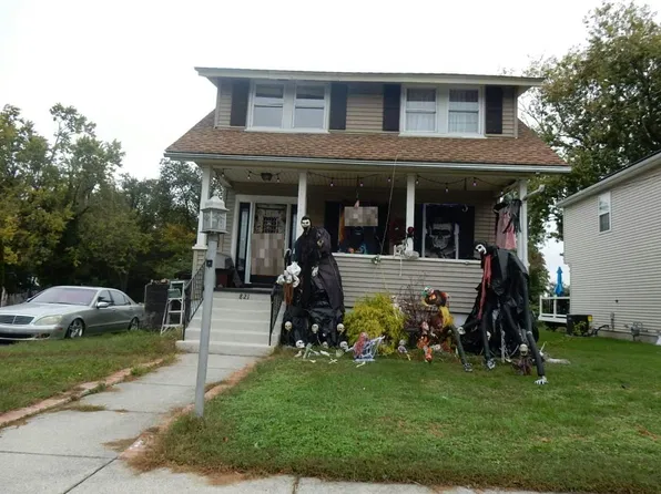 821 Green Ave, Mount Ephraim, NJ 08059