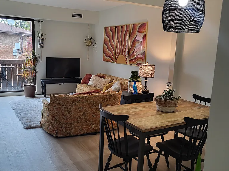 Lake Ave — Photo 3