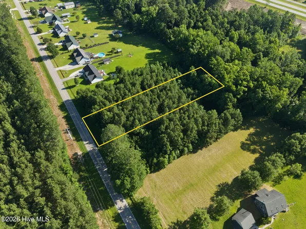 4940 Wilcox Road, New Bern, NC 28562