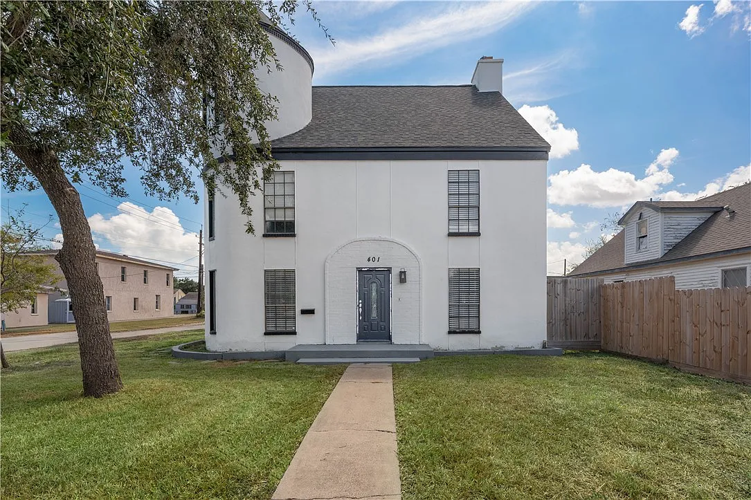 4 bed, 3.5 bath, 2276 sqft, $2,850 — Photo 1