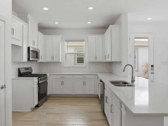 6th image of this home