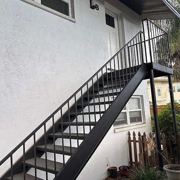 1241 Turner St #B — Photo 14