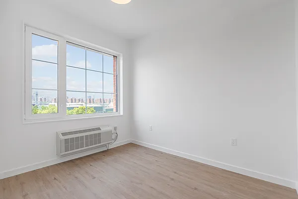 Rented by Nooklyn NYC LLC | media 96