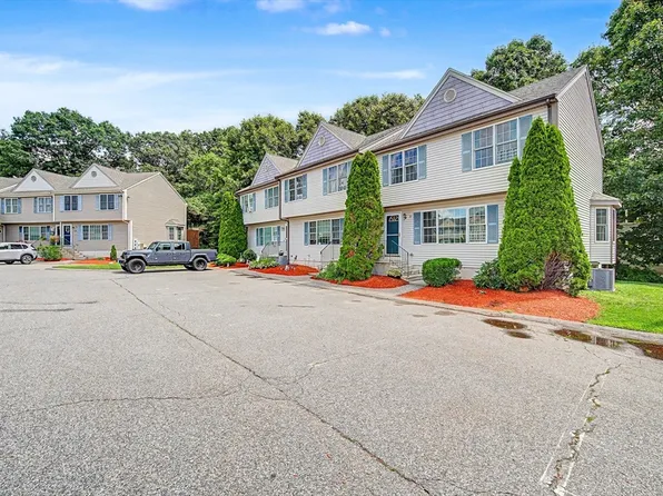 10 Fuller Ave Unit 15, Attleboro, MA 02703