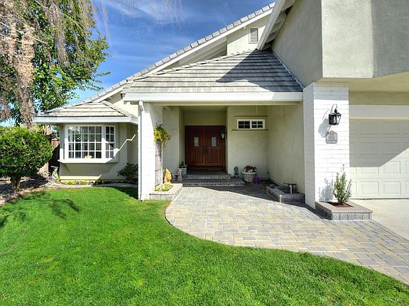 2nd image of 6956 Claywood Way