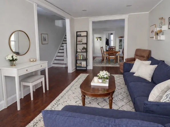 150 Nesbit St #1, Weehawken, NJ 07086