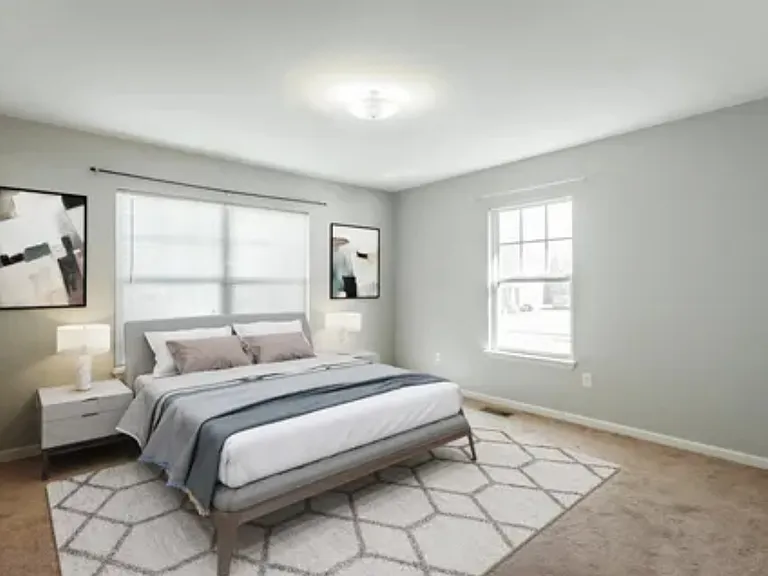 205 W 37th St — Photo 3