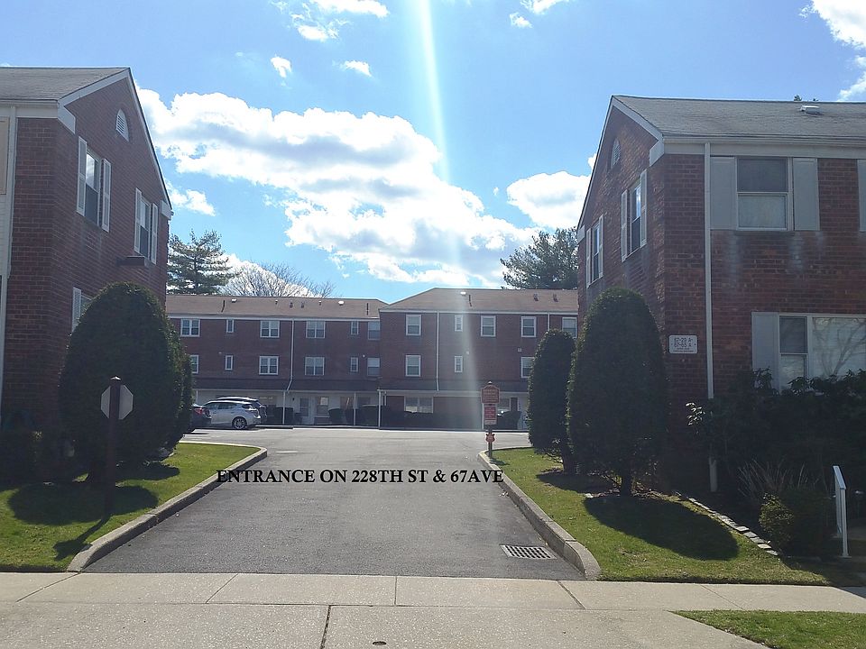 2nd image of 6765a Cloverdale Lane