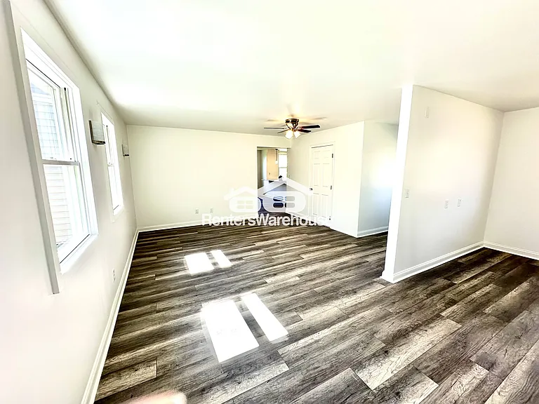 4210 College Ave — Photo 17