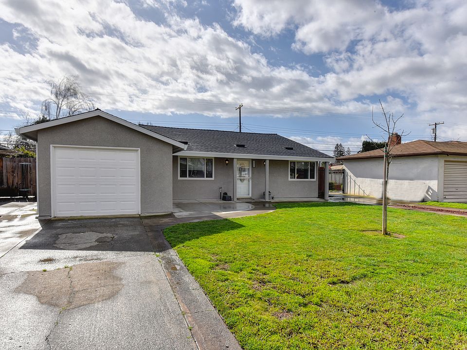 1st image of 3448 Windsor Dr