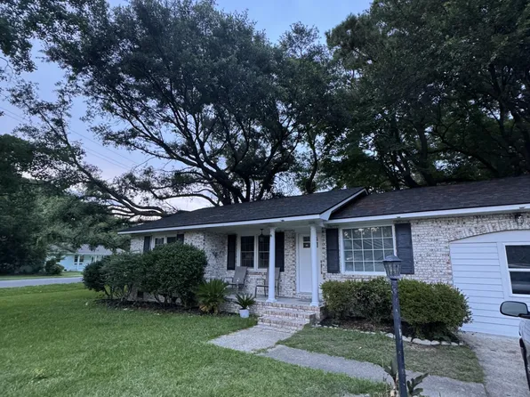 4228 Oakridge Dr, North Charleston, SC 29418
