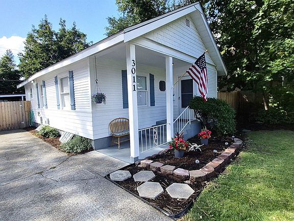 2nd image of 3011 W Walton Ave